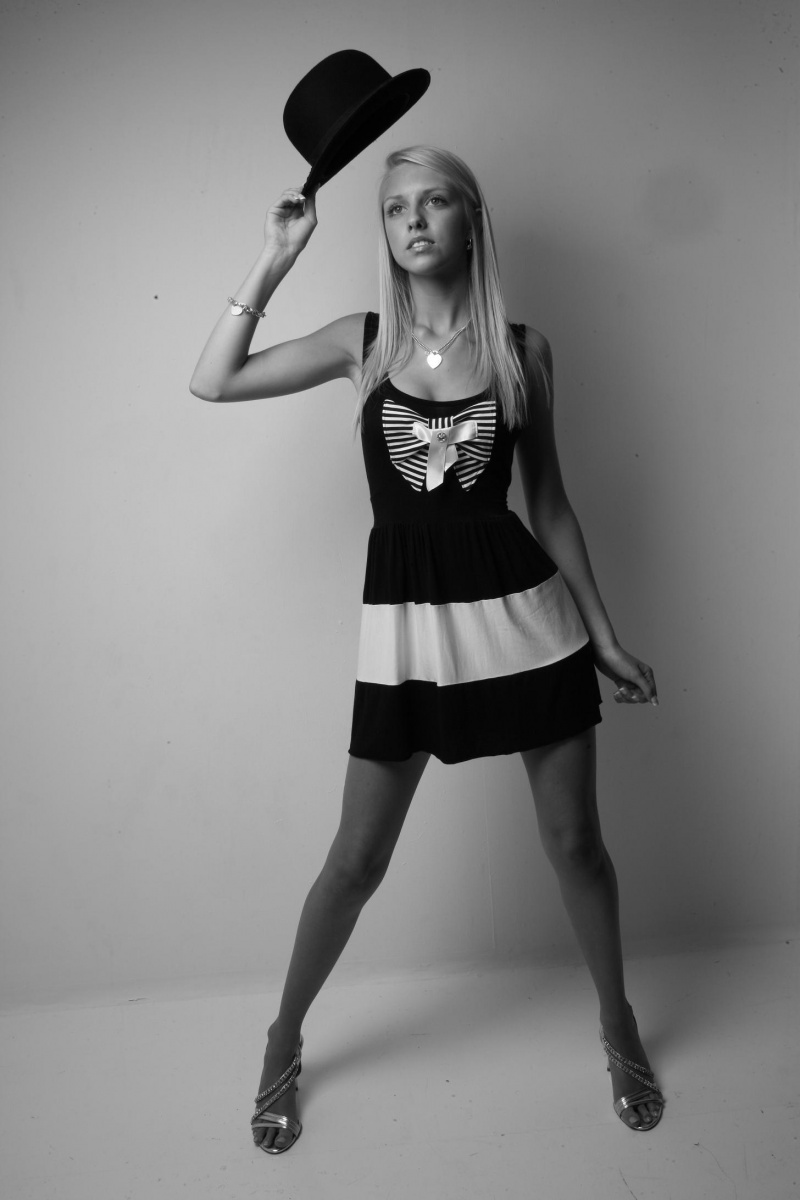 Female model photo shoot of 01 Danielle Ashton 