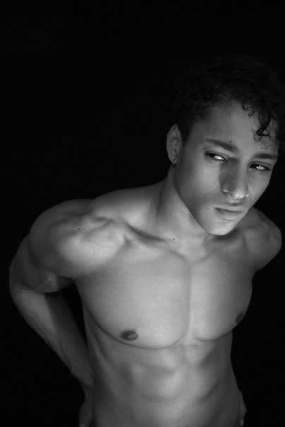 Male model photo shoot of Eddie Rangel