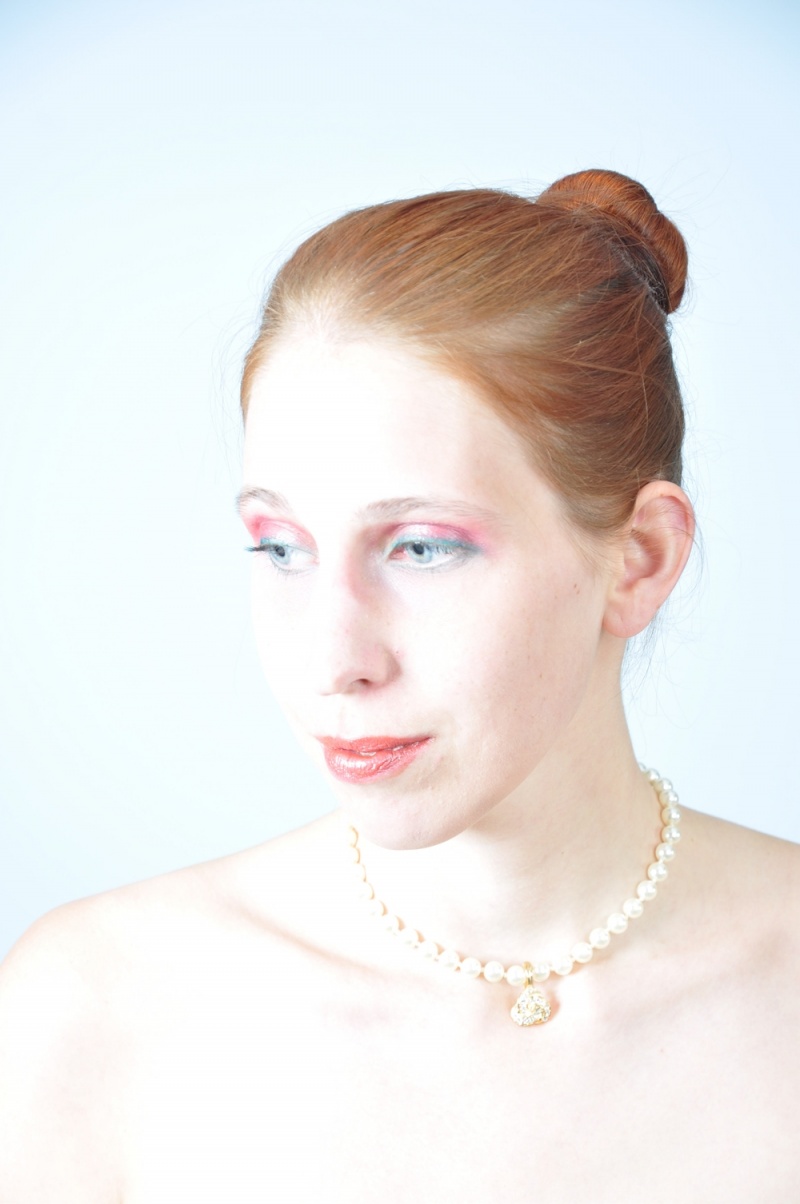 Female model photo shoot of roguepheonix by 925 image