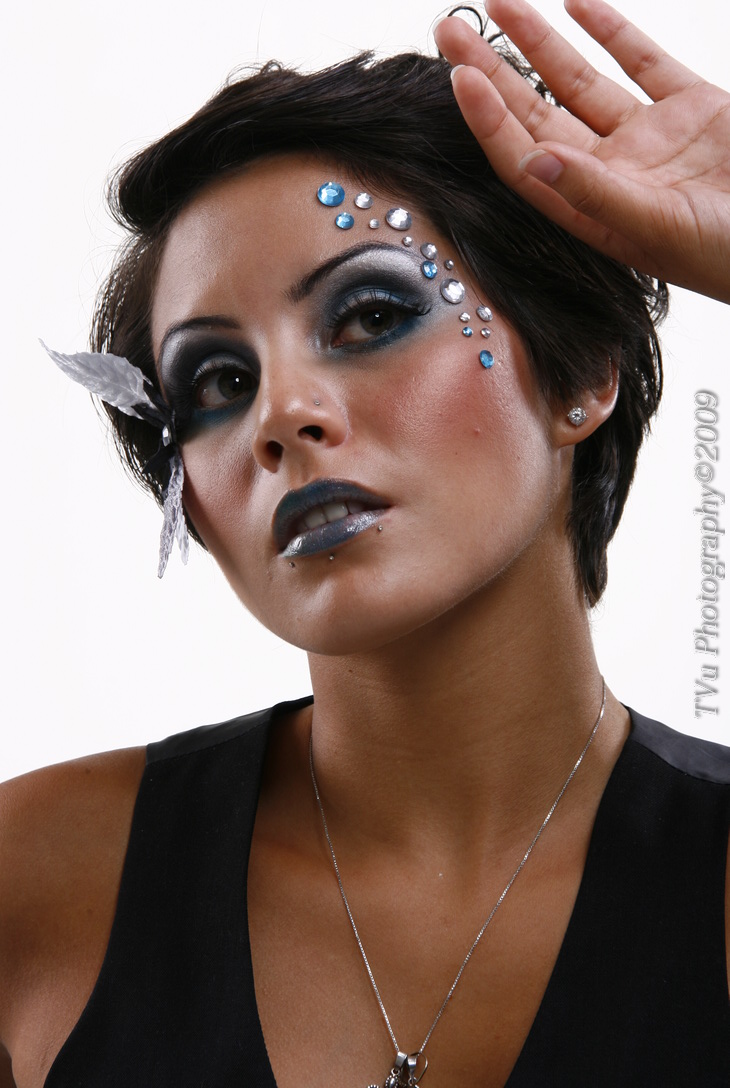 Female model photo shoot of Mystic Allure MakeUp