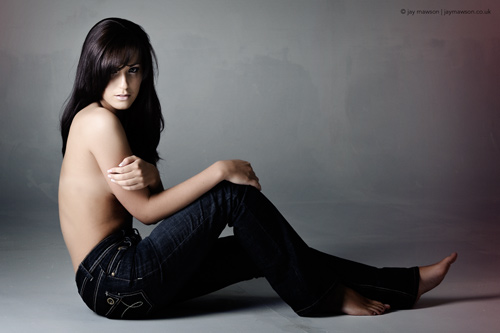 Female model photo shoot of Jade Hespin