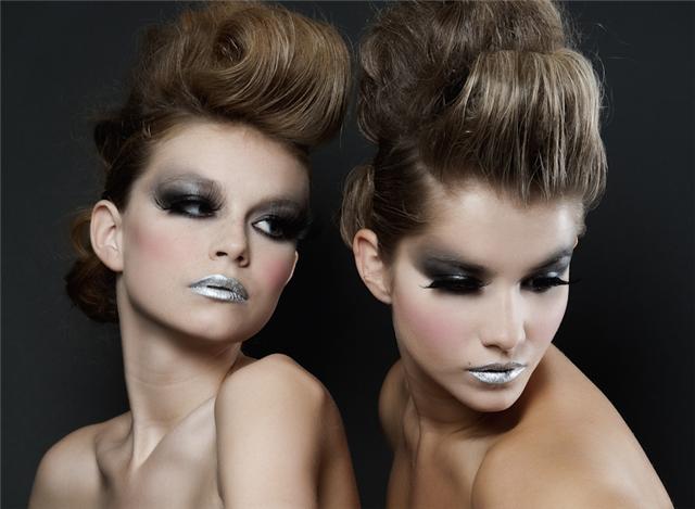 Female model photo shoot of Daisy-May and Ellis Driessen by Ilona Bregard in Amsterdam, makeup by Make-up Trix