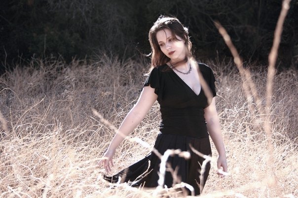Female model photo shoot of Jenna Snow
