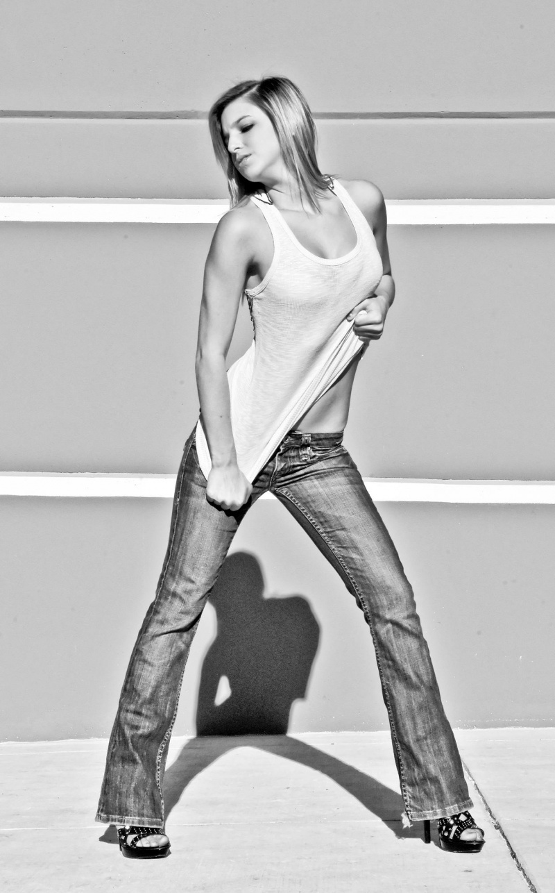 Female model photo shoot of Jessica Crystal by TXPHOTO