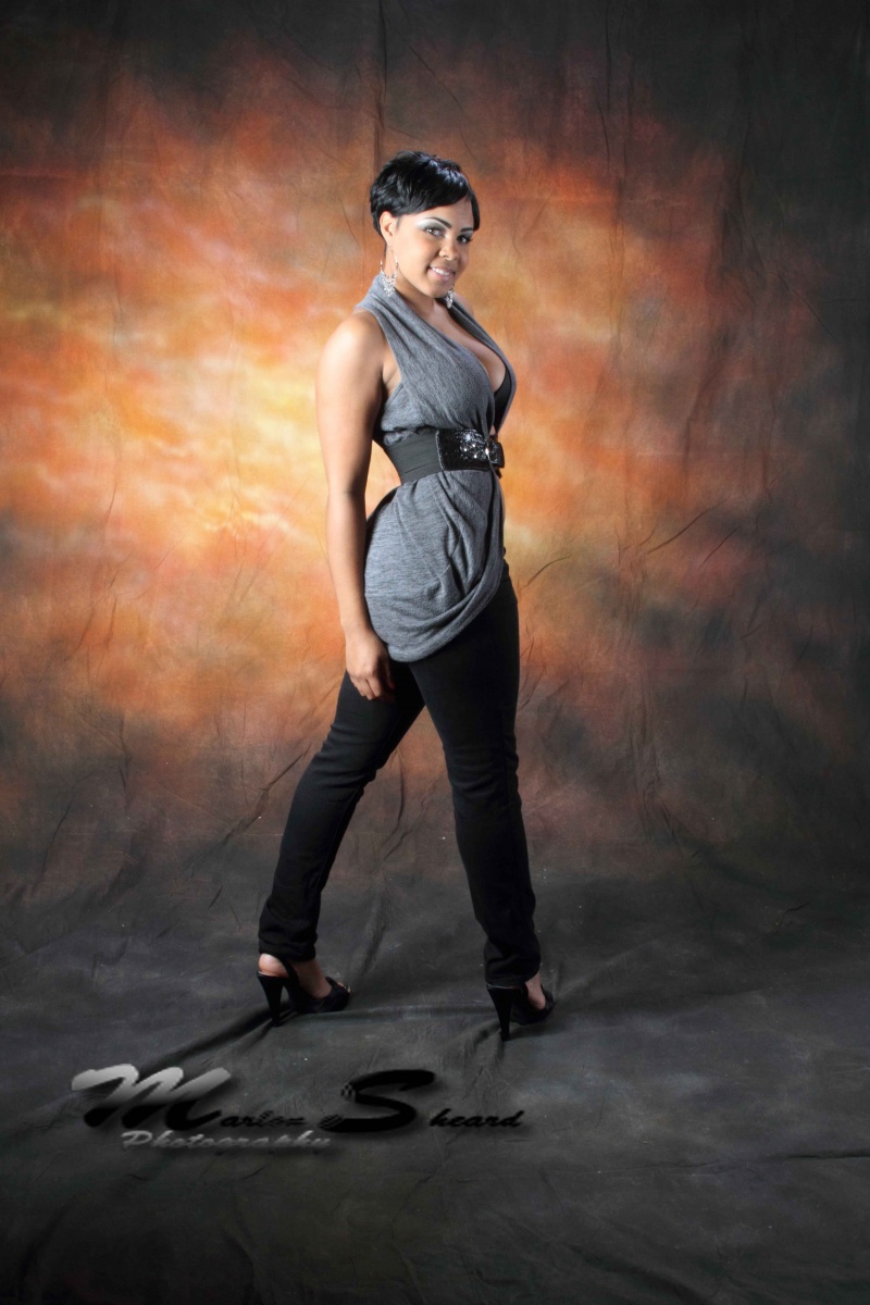 Female model photo shoot of Sydonie Wiggins
