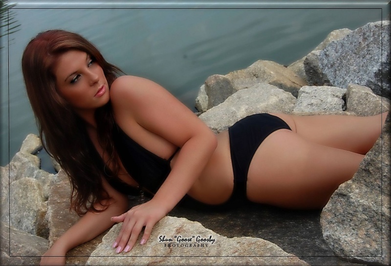 Female model photo shoot of Sidney Michelle _62691