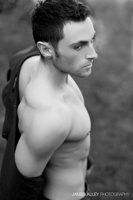 Male model photo shoot of Hayden Krosse