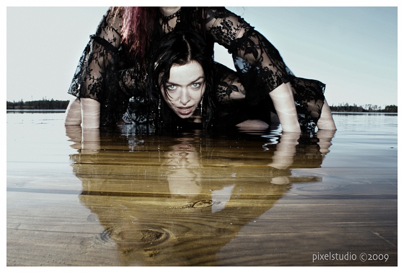 Female model photo shoot of Bahlietes and Kindra Ravenmoon by Pixelstudio