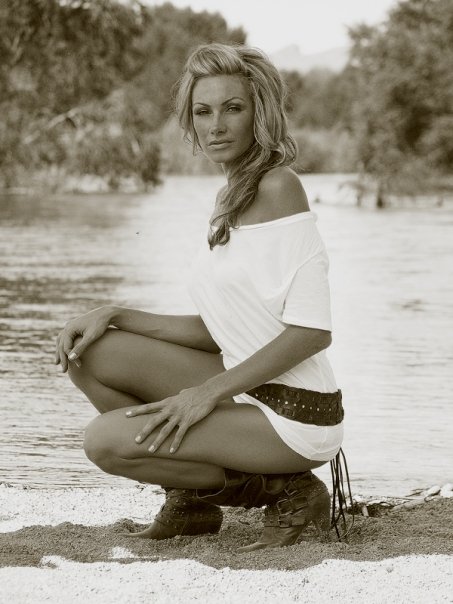 Female model photo shoot of Lauren Schroth in Verde River Arizona, hair styled by C R E A T E B E A U T Y