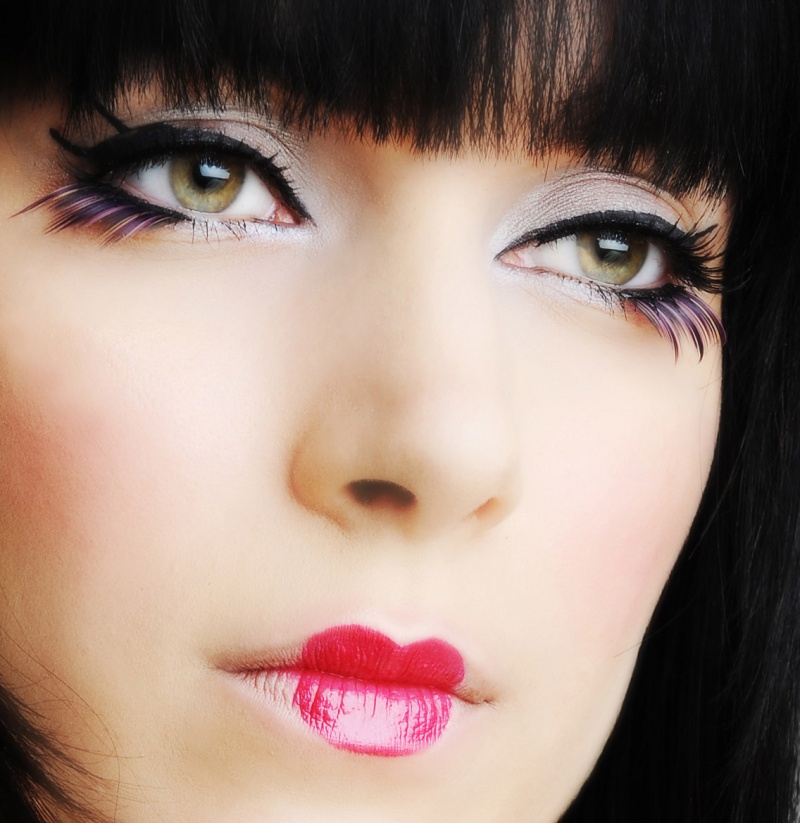 Female model photo shoot of Aleca Makeup