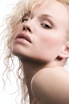 Female model photo shoot of Susanne de Goeij