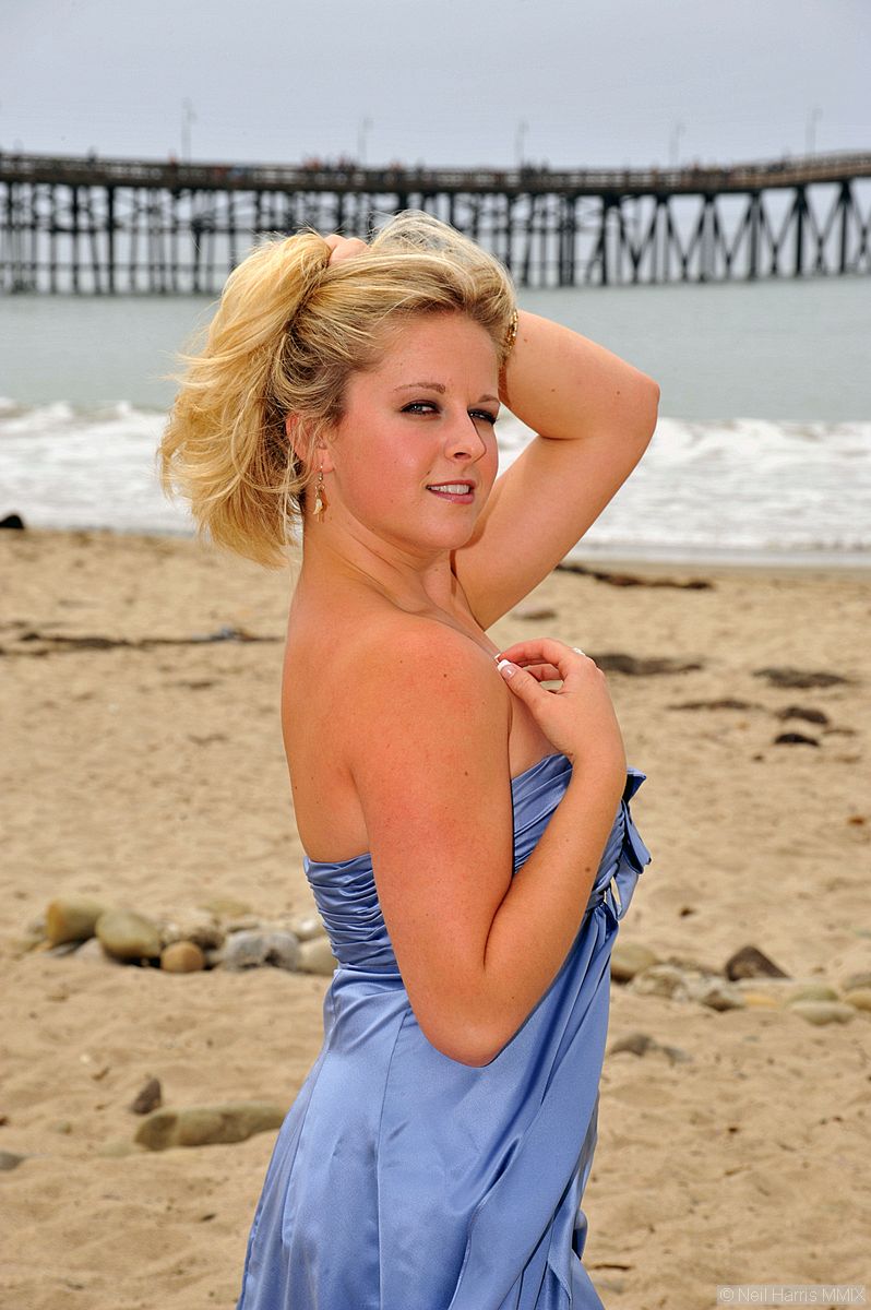 Female model photo shoot of Katie Courtney by HarrisPics in Ventura Pier, California