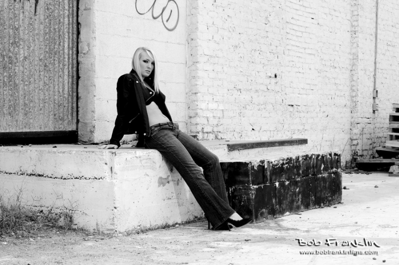 Female model photo shoot of Tiffiny Dunaway in Knoxville TN