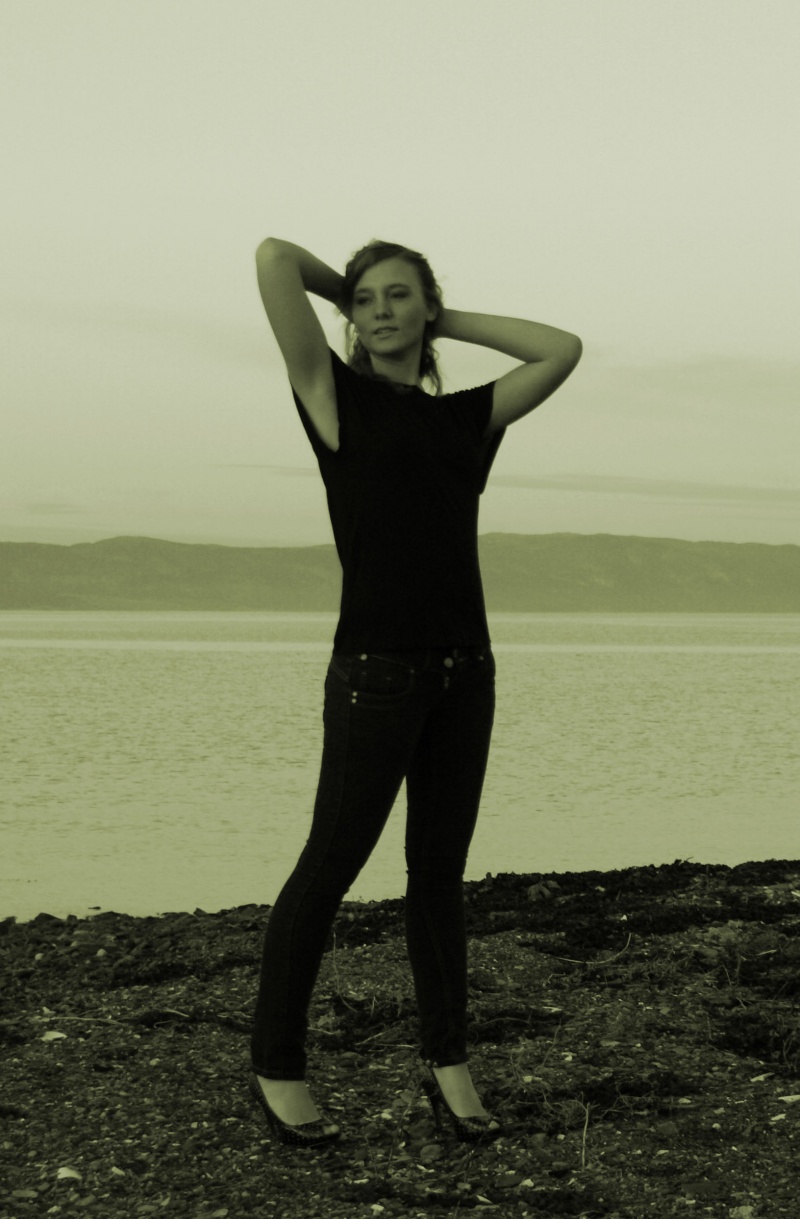 Female model photo shoot of iskub in Trondheim