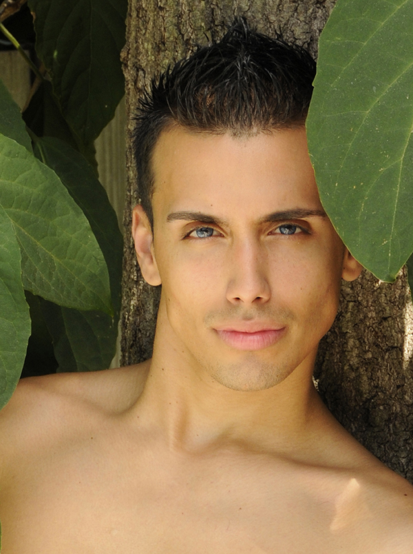 Male model photo shoot of Oscar Marconi in South Tampa
