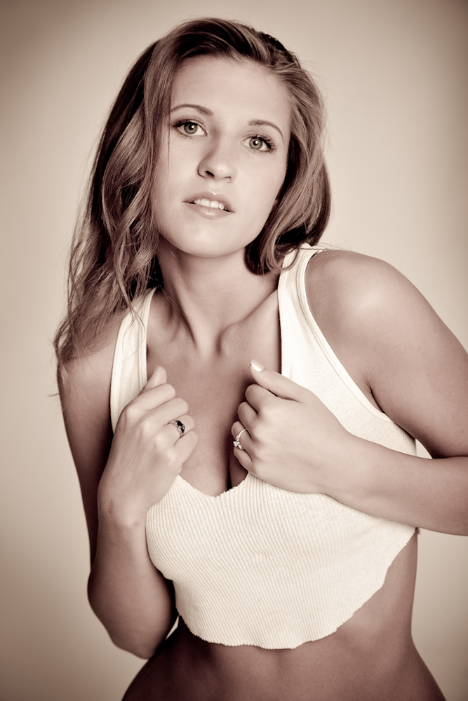 Female model photo shoot of Stephanie Slade