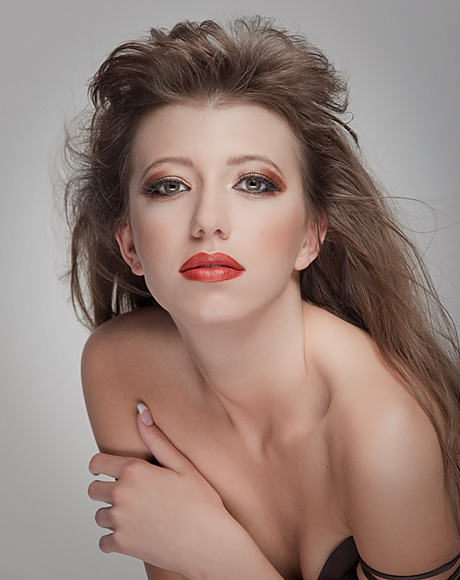 Female model photo shoot of Anastasia Goncharova in Brussels, Belgium