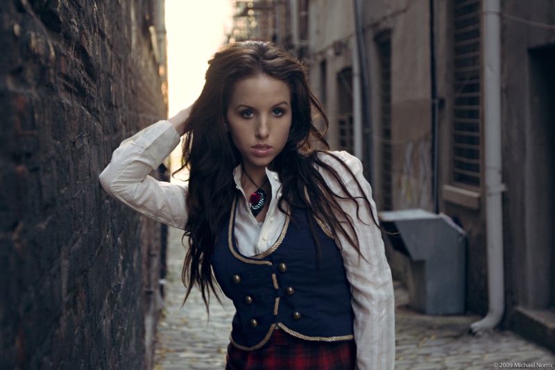 Female model photo shoot of Dani Steel in Downtown