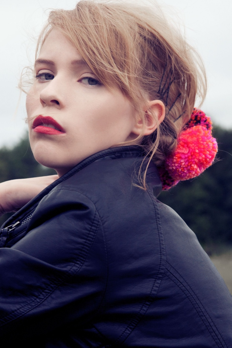 Female model photo shoot of __Amy__ by Jamie Hopper