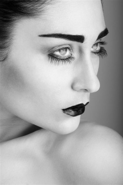 Female model photo shoot of Dagii by Darek Pietraszko in London, makeup by bellafactory