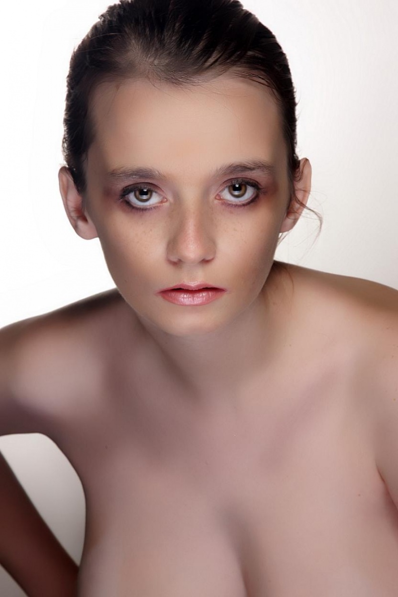 Female model photo shoot of Kristin_G by robert christopher