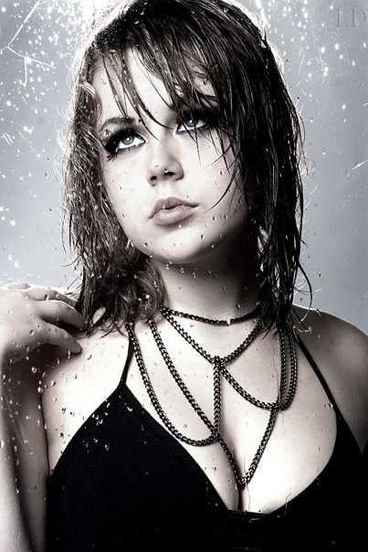 Female model photo shoot of Fuser Lvia
