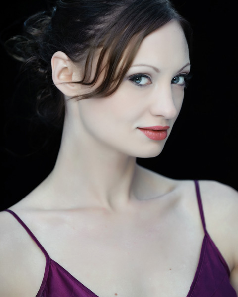 Female model photo shoot of Sarah Velte