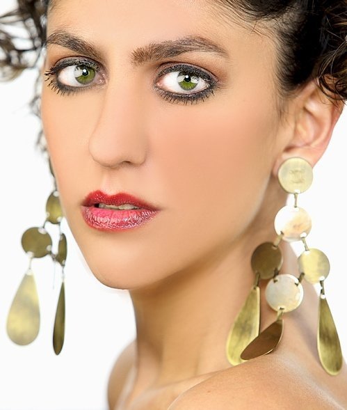 Female model photo shoot of Maryam Tafazoli