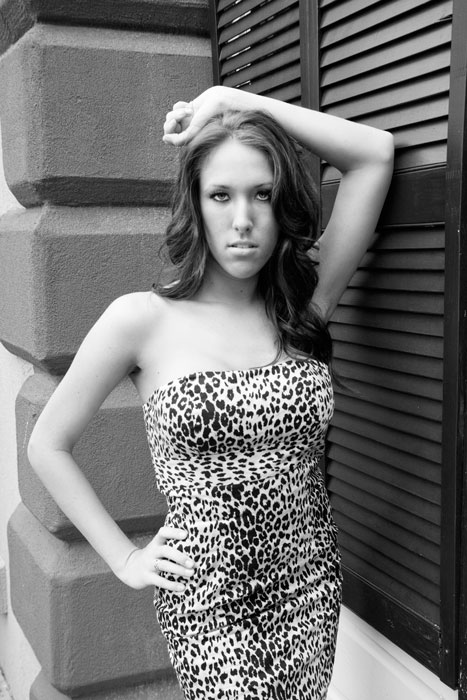 Female model photo shoot of Melissa Howard