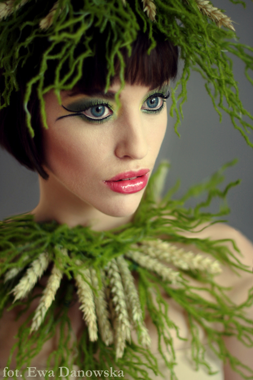 Female model photo shoot of Ciara Coyne by CafeLatte, makeup by OKSANA_MakeUp