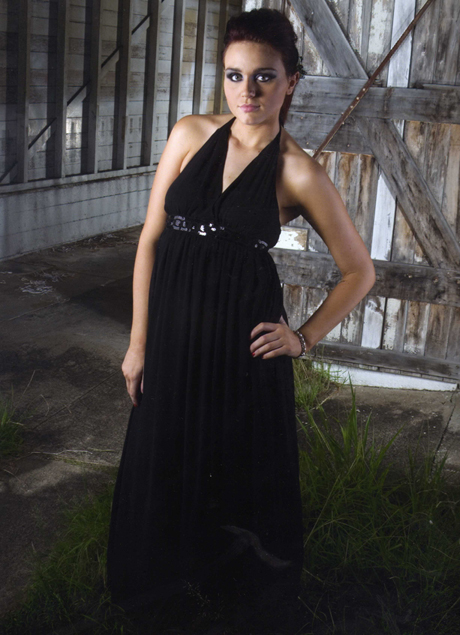 Female model photo shoot of Emma Lucas MUA by Lucia Fernandez Muriano in Brisbane, Queensland, Australia
