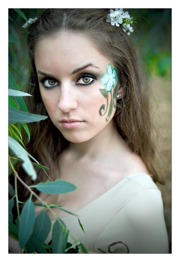 Female model photo shoot of Lauren Radovich in gum grove park