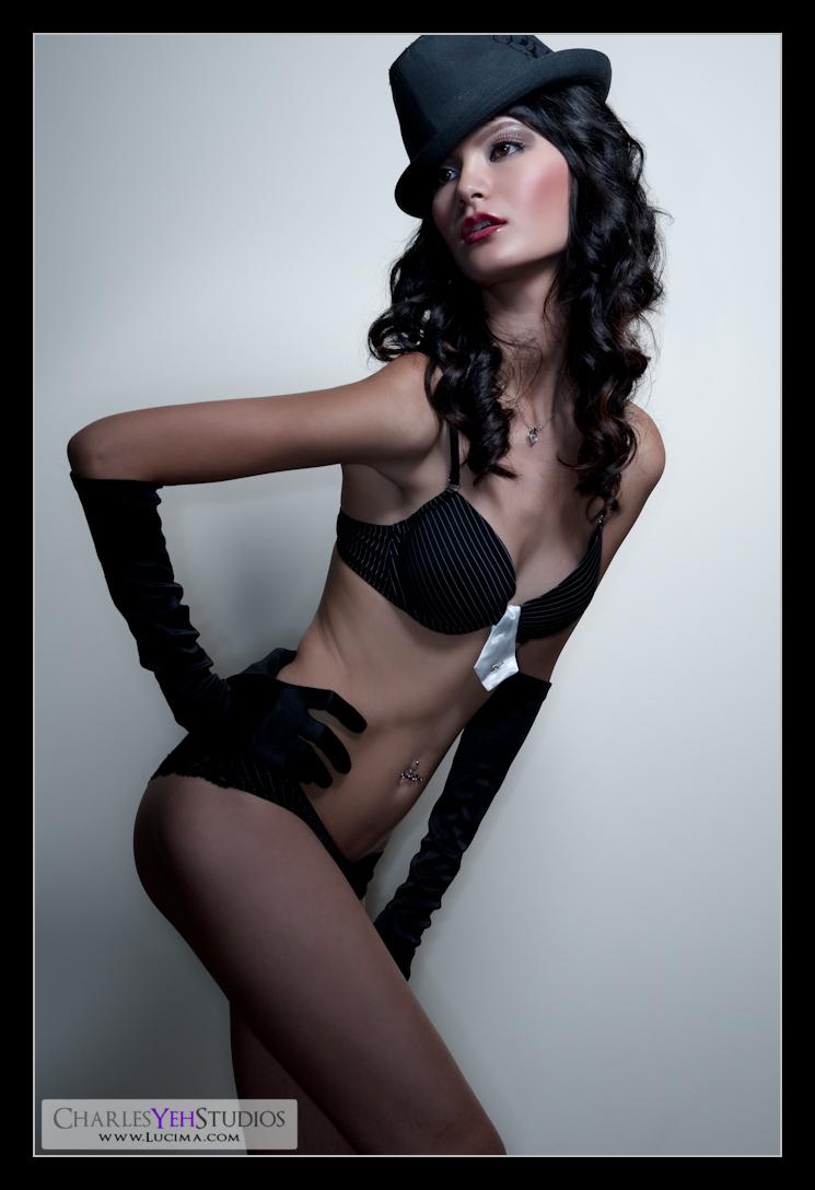 Female model photo shoot of Sophie Marquez
