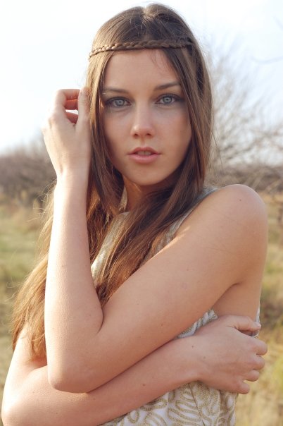 Female model photo shoot of Daniela Rusnak