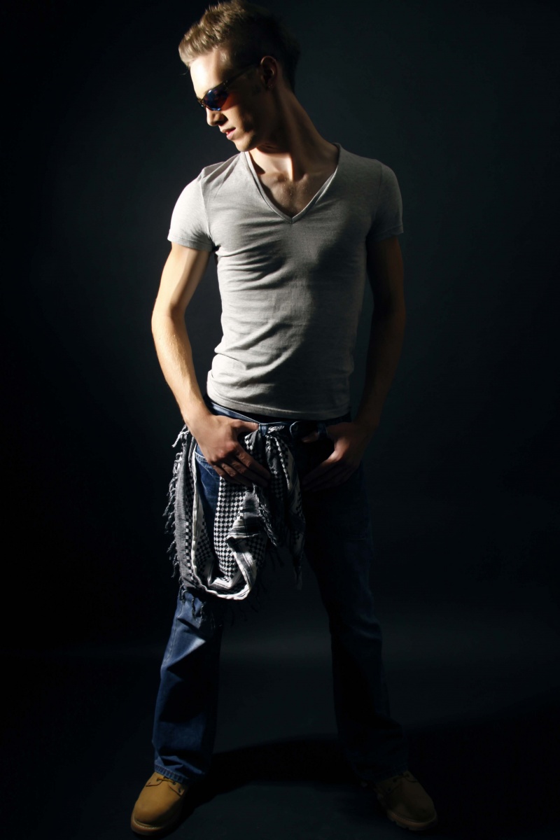 Male model photo shoot of Chris Slater-Brooks