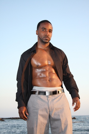 Male model photo shoot of Antoine Griffin