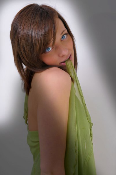 Female model photo shoot of victoria ashley peyton