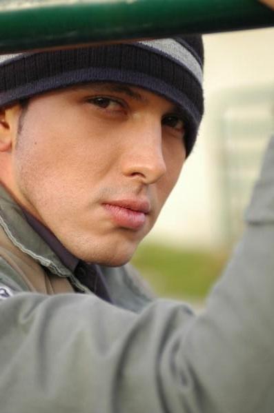 Male model photo shoot of Fernando Alvarez