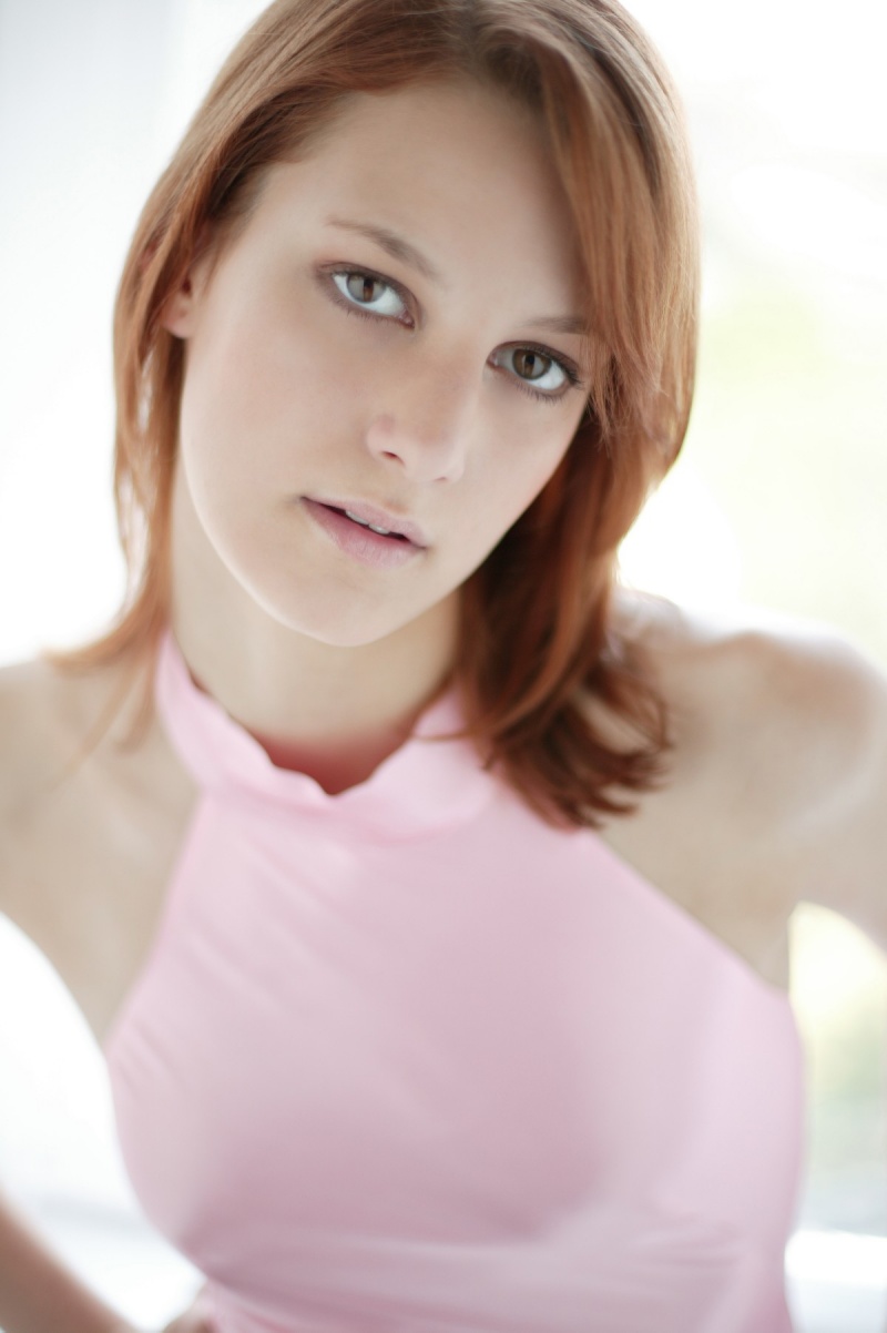 Female model photo shoot of izolda