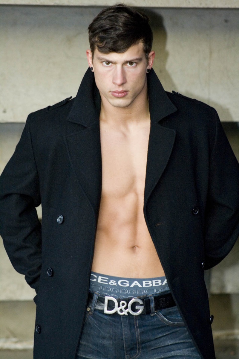 Male model photo shoot of Derek Hutchins in Sheridan, WY