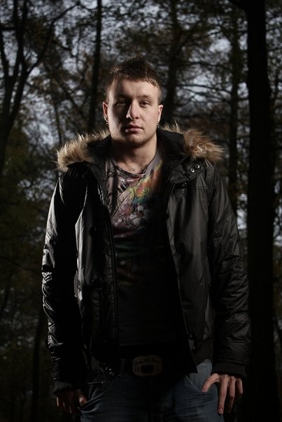Male model photo shoot of Luke Bellamy in bearwood, woods