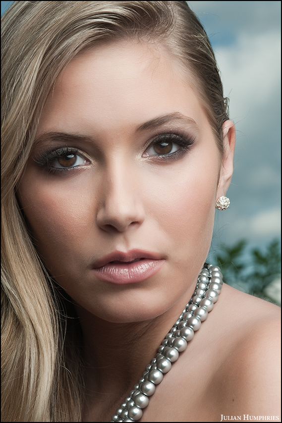 Female model photo shoot of SydneyLyn in Austin, Texas