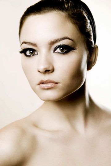 Female model photo shoot of shauna intelisano in DAM 2009