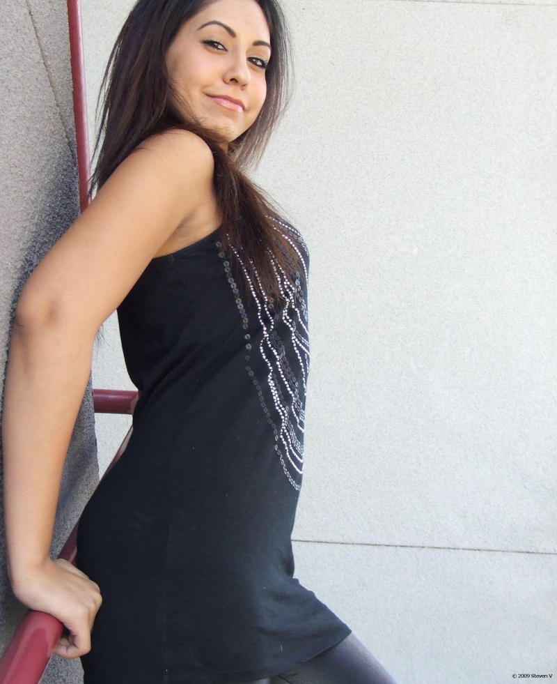 Female model photo shoot of Stephanie N Vargas