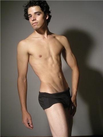 Male model photo shoot of Nietzen
