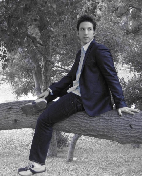 Male model photo shoot of Asher Paul in Balboa Park