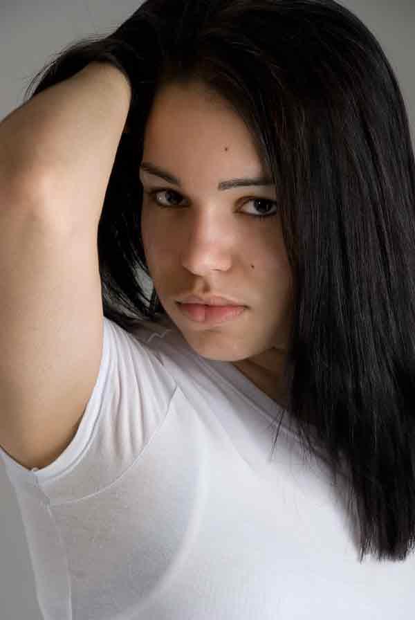 Female model photo shoot of Andrea Brielle