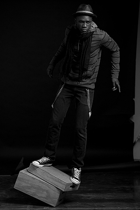 Male model photo shoot of Eric Ita