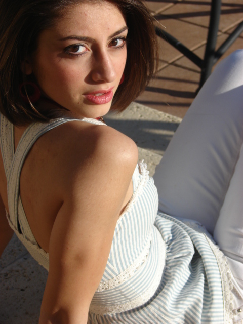 Female model photo shoot of Michelle Labelle