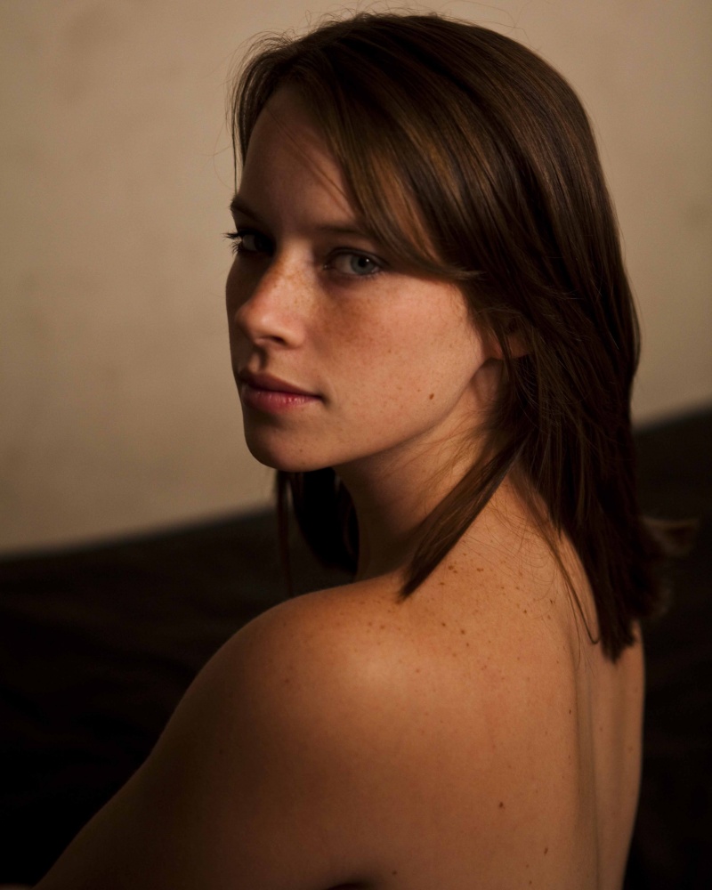 Female model photo shoot of Mandilove
